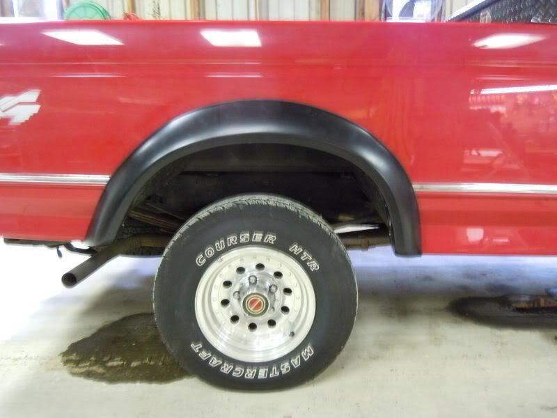 pics of fender flares on stock height and tire obs Ford Power Stroke